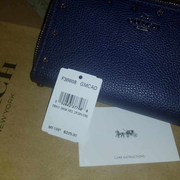 Wallet - Picture 3 of 3